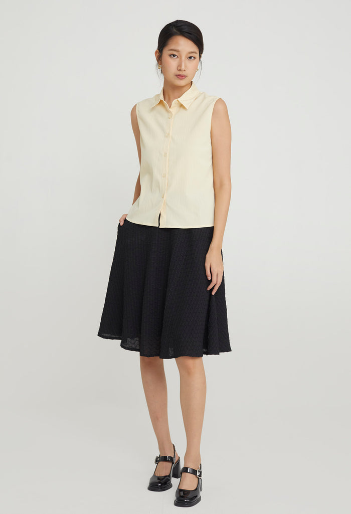 Breezy Bloom Collared Top
