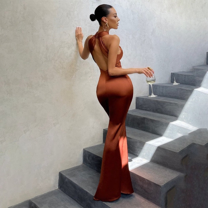 Georgia™ | Elegant Fishtail Dress with Open Back and Fitted Cut