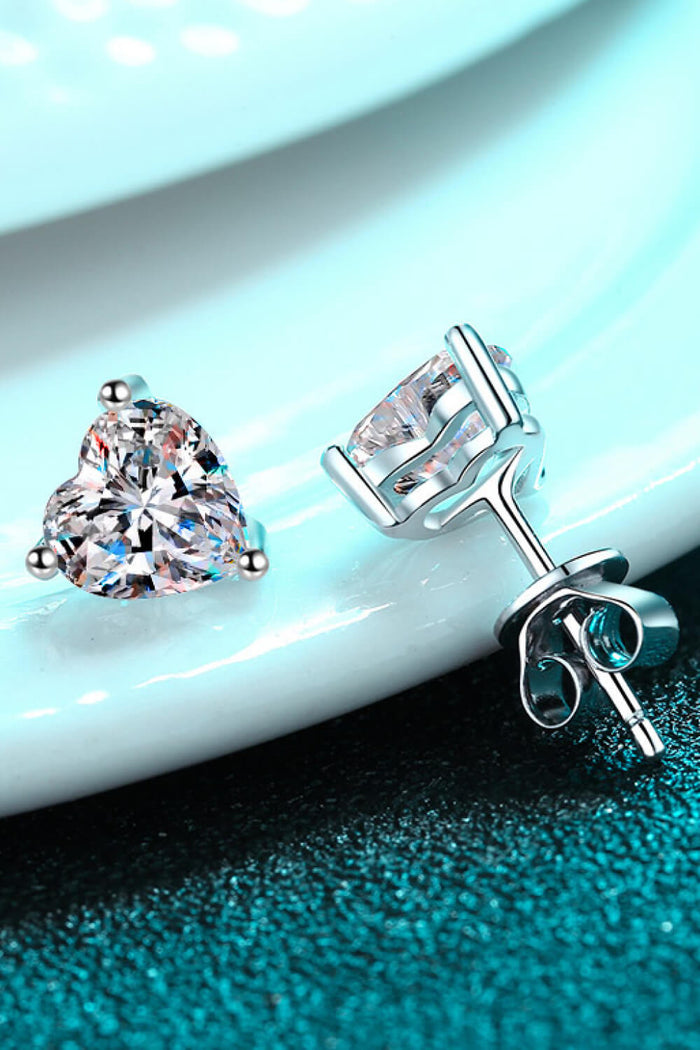 2 Carat Moissanite Heart-Shaped Stud Earrings Trendsi