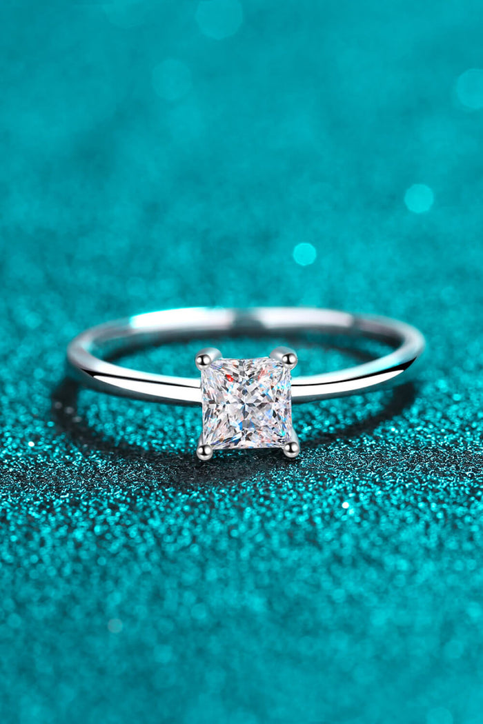 925 Sterling Silver Moissanite Solitaire Ring Trendsi
