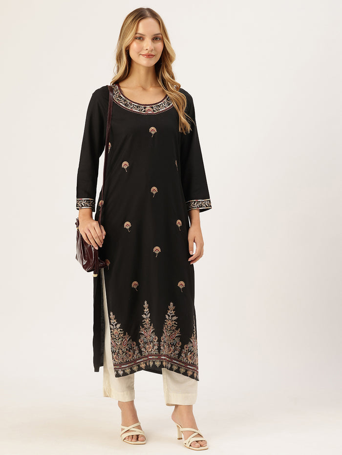 Black Embroidered Kurta