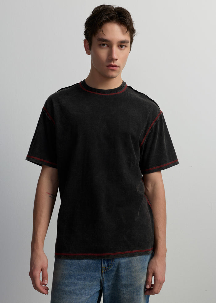 BLACK EXPOSED SEAM OVERSIZED TEE