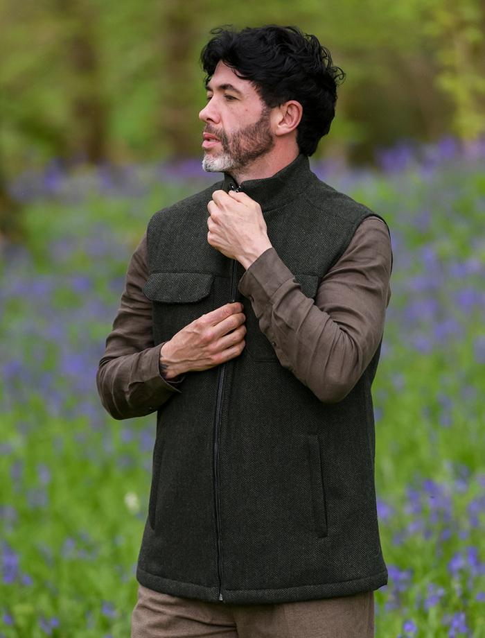 Brian Irish Wool Tweed Gilet - Olive #color_olive