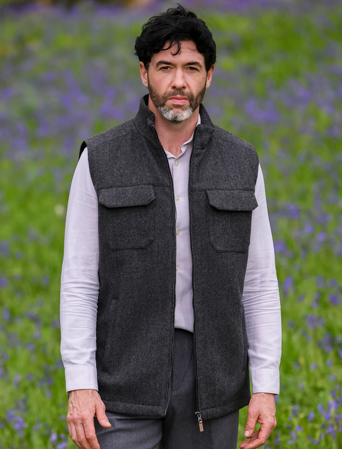 Brian Irish Wool Tweed Bodywarmer - Charcoal #color_charcoal