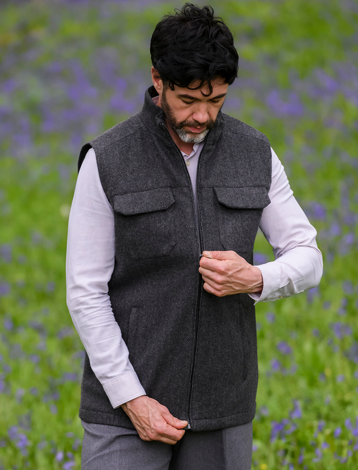 Brian Irish Wool Tweed Bodywarmer - Charcoal #color_charcoal