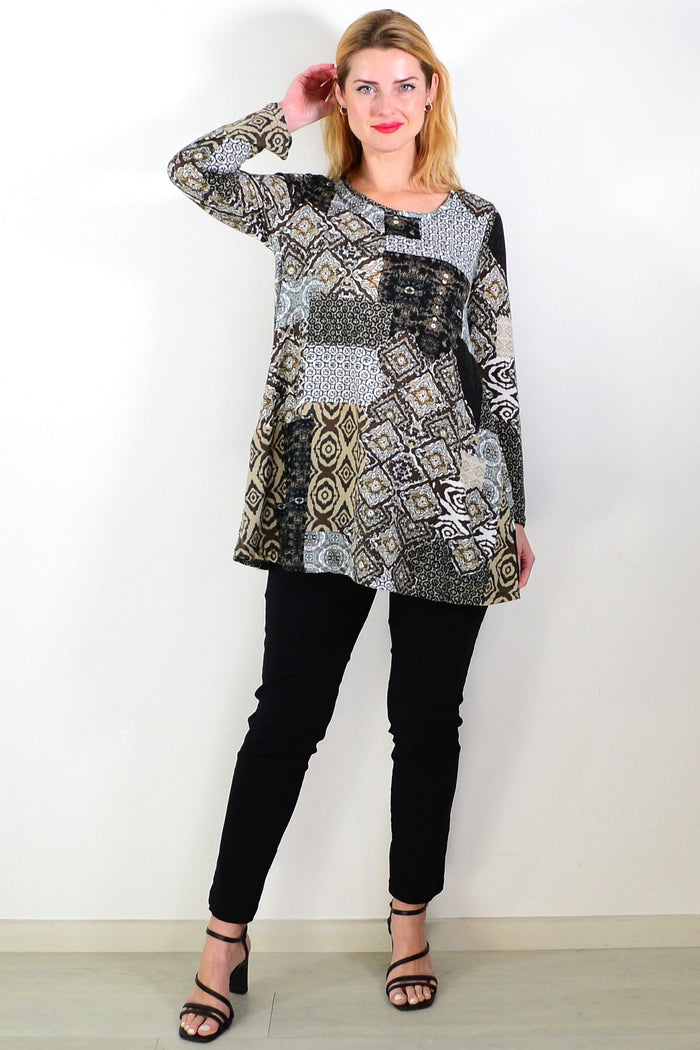 Brown abstract print fleece tunic top by Hourglass Avalon, featuring a cozy, stylish design with a relaxed fit and artistic pattern.