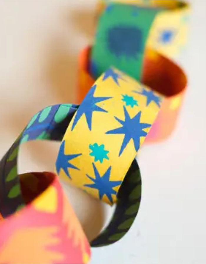 Celebration Paper Chain Kit No.06, East End Press