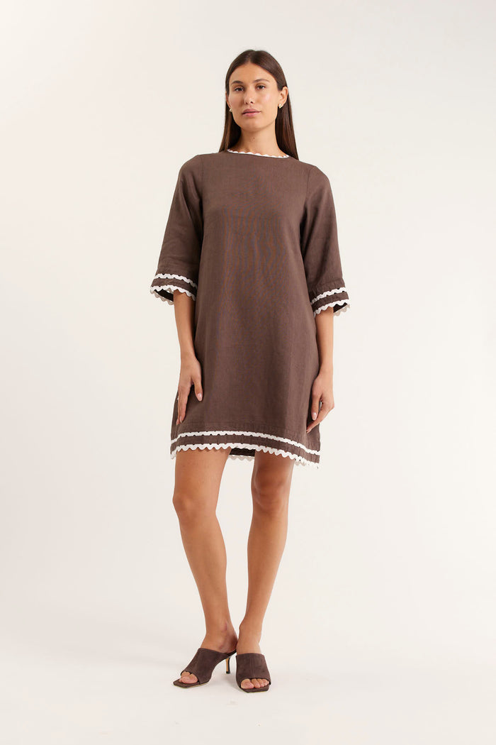 Claire Linen Dress In Choc