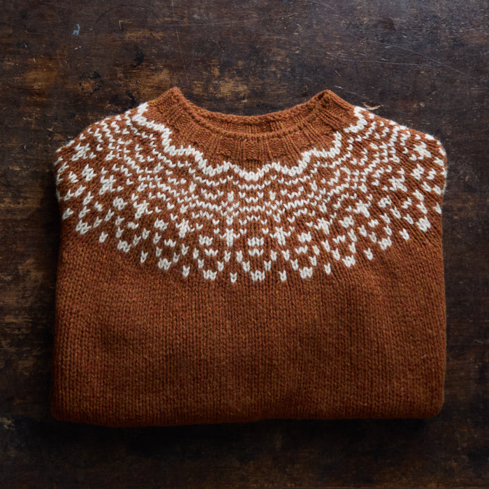 Cropped Isle Women's Sweater - Donegal Wool - Cinnamon