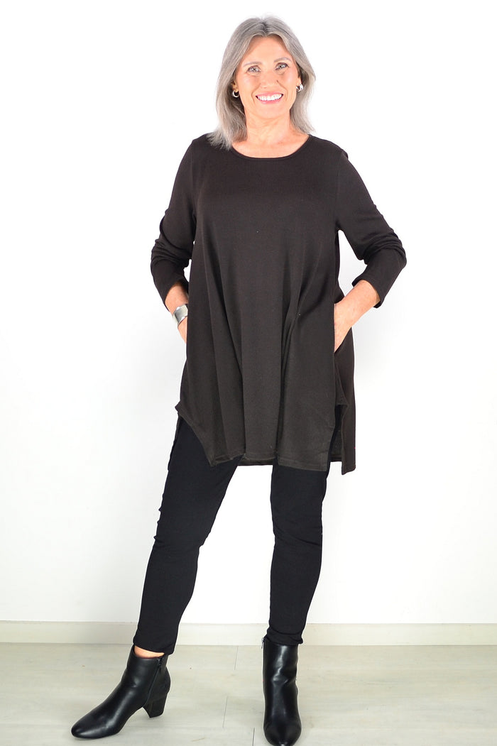 Dark brown fleece tunic top by Hourglass Avalon, featuring a cozy winter design with long sleeves and a relaxed fit.
