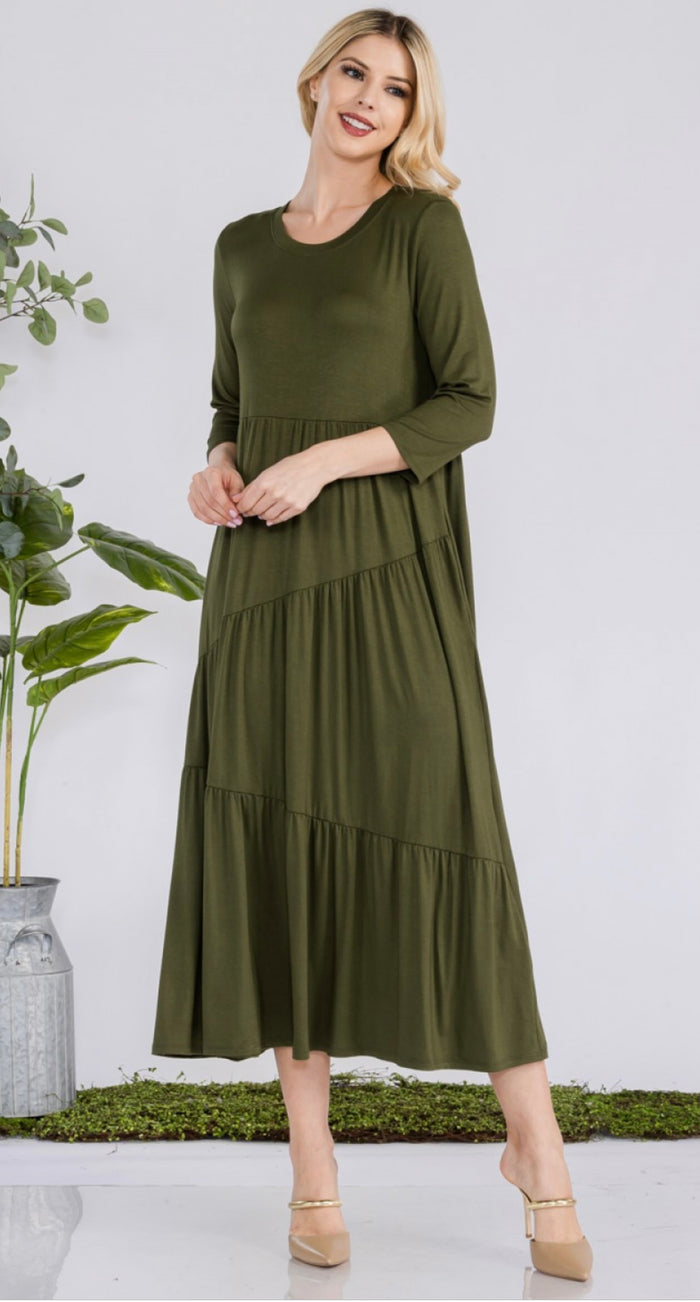 Diagonal Dress Black & Olive