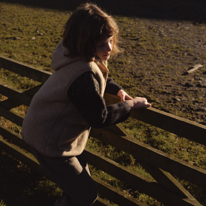 Falcon Baby & Kids Vest - Merino Wool Fleece - Sandstorm