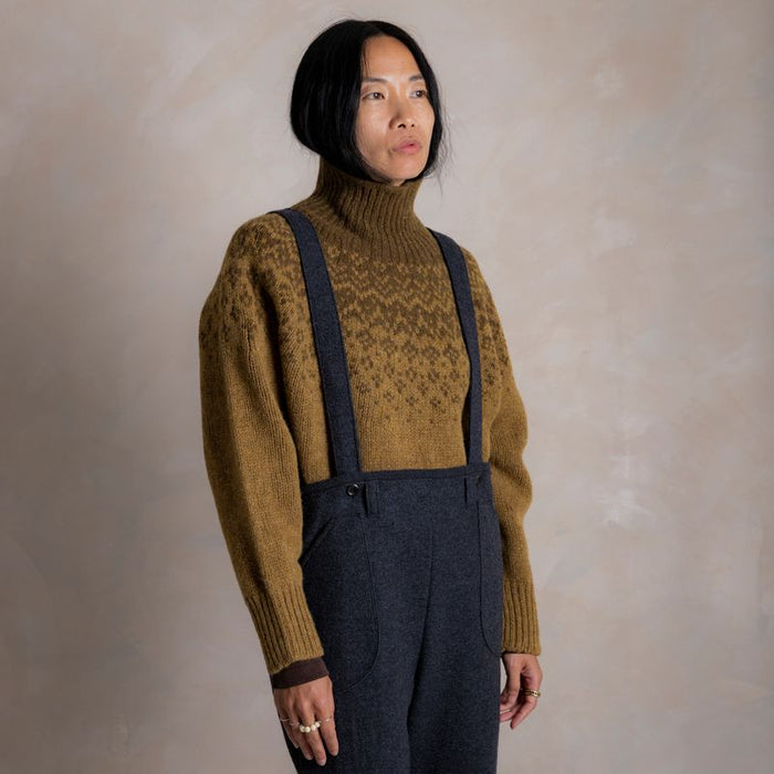 Fauna Women's Rollneck - Lambswool - Asparagus