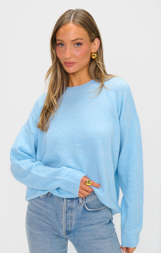 badge*model-wears-size-s