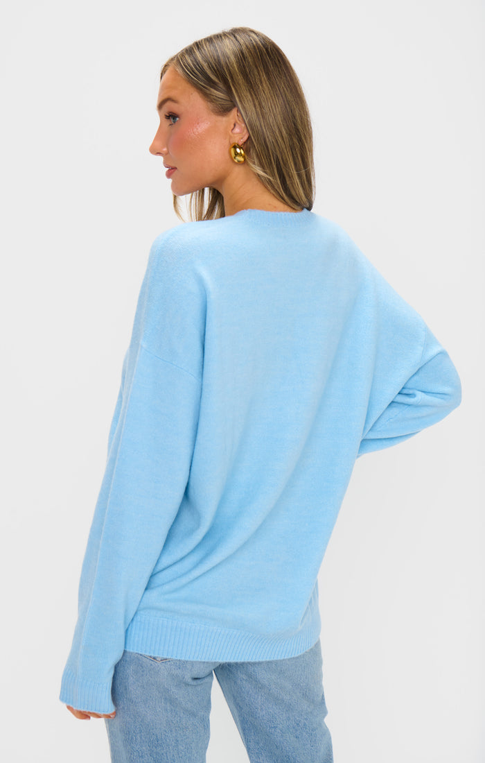 badge_model-wears-size-s