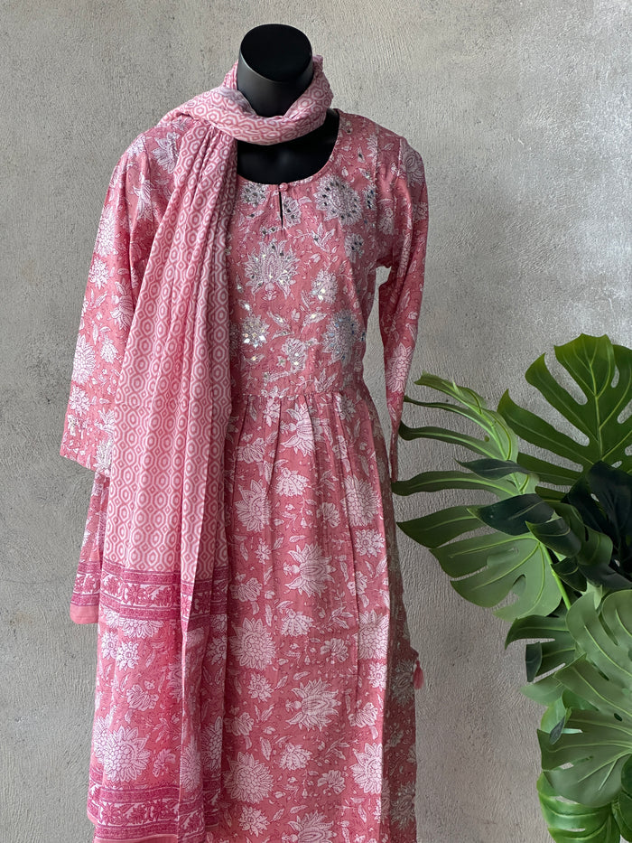 Floral printed kurti pant dupatta
