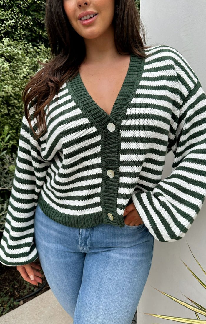 Good Karma Cardi ~ Forest Green Knit