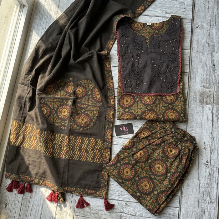 Kalamkari printed cotton suit set