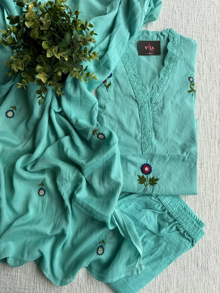 Lace neck pure cotton Ready suit set