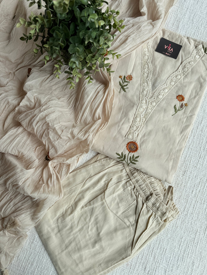Lace neck pure cotton Ready suit set