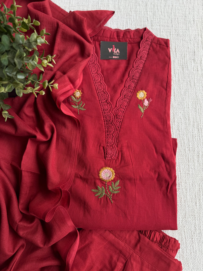 Lace neck pure cotton Ready suit set