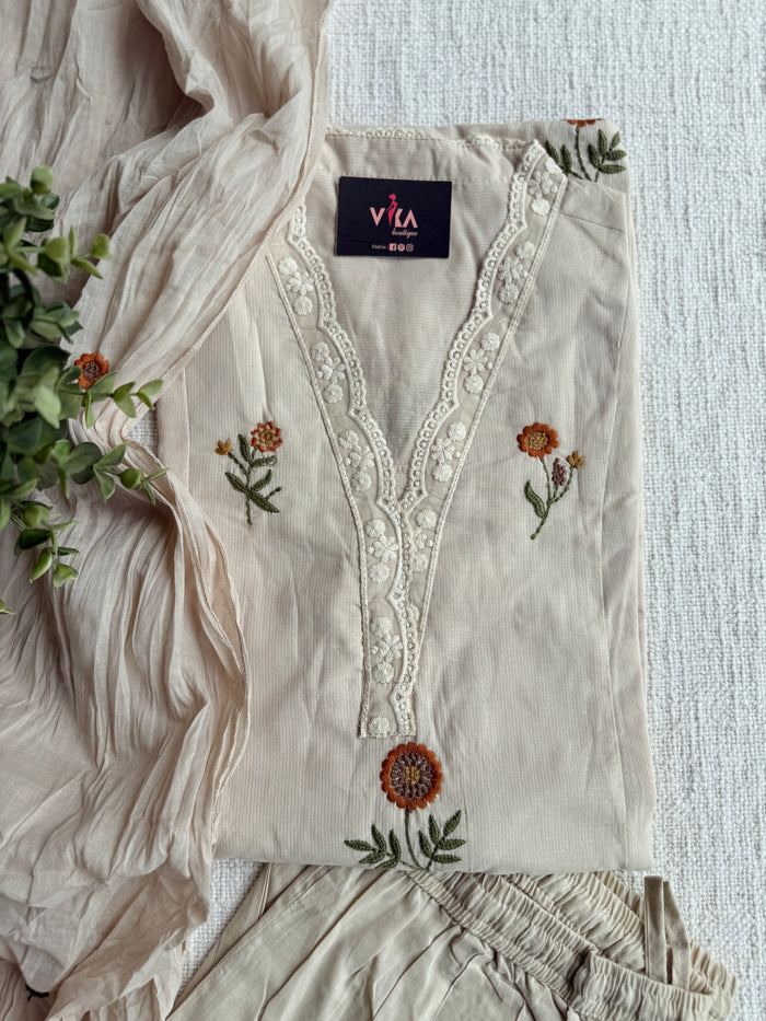 Lace neck pure cotton Ready suit set