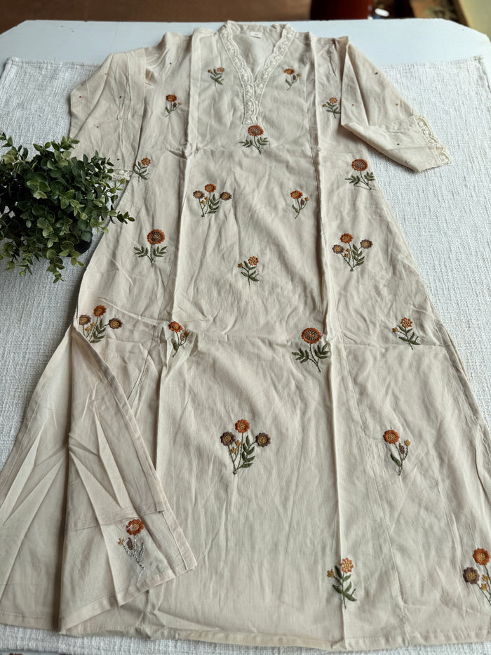 Lace neck pure cotton Ready suit set