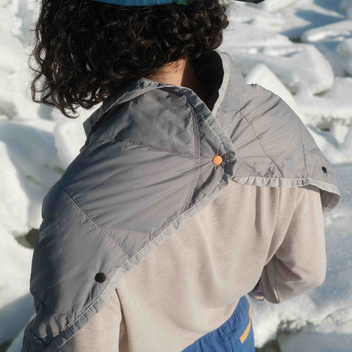 Layover™ Travel Blanket - Packable & Puffy | Gray Gravel