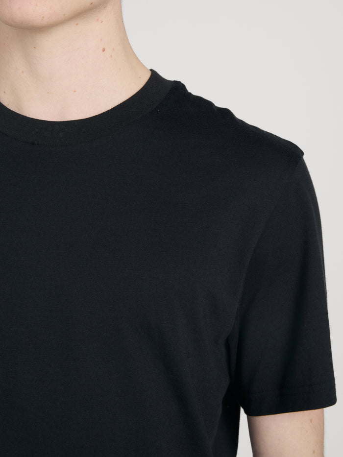 Tee on model detail