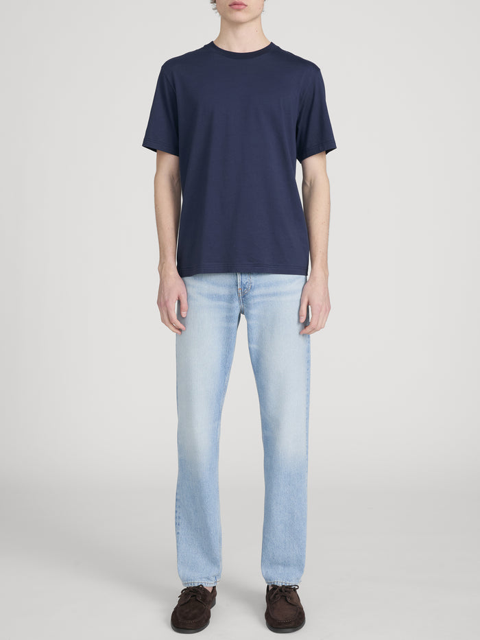 Tee on model front