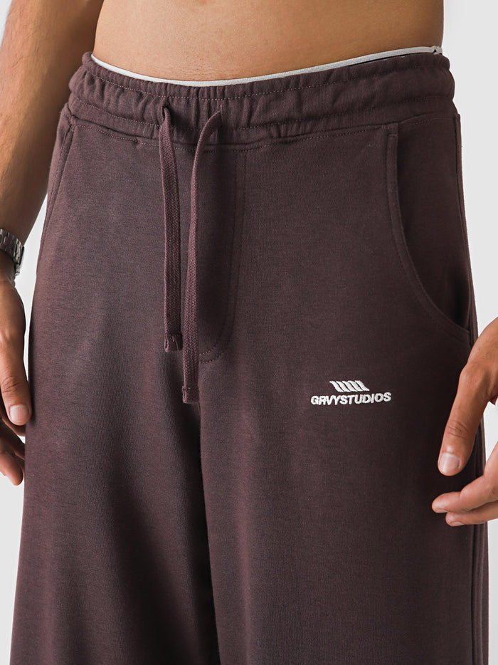 Plum Baggy Trouser – Live In Pants | GROOVY Pakistan
