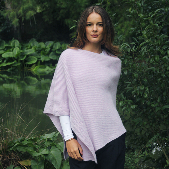 Lothlorian - Alpaca Rib Poncho (ALP051)Lilac