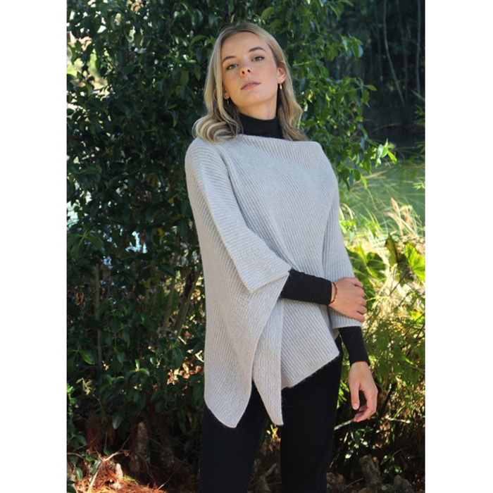 Dove - Lothlorian - Alpaca Rib Poncho (ALP051)
