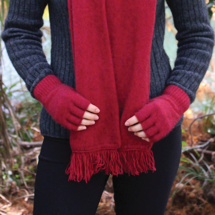 Person wearing gloves colour Raspberry