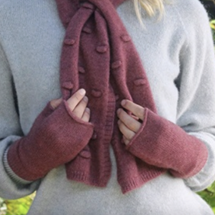 Lothlorian - Plain Fingerless Mittens