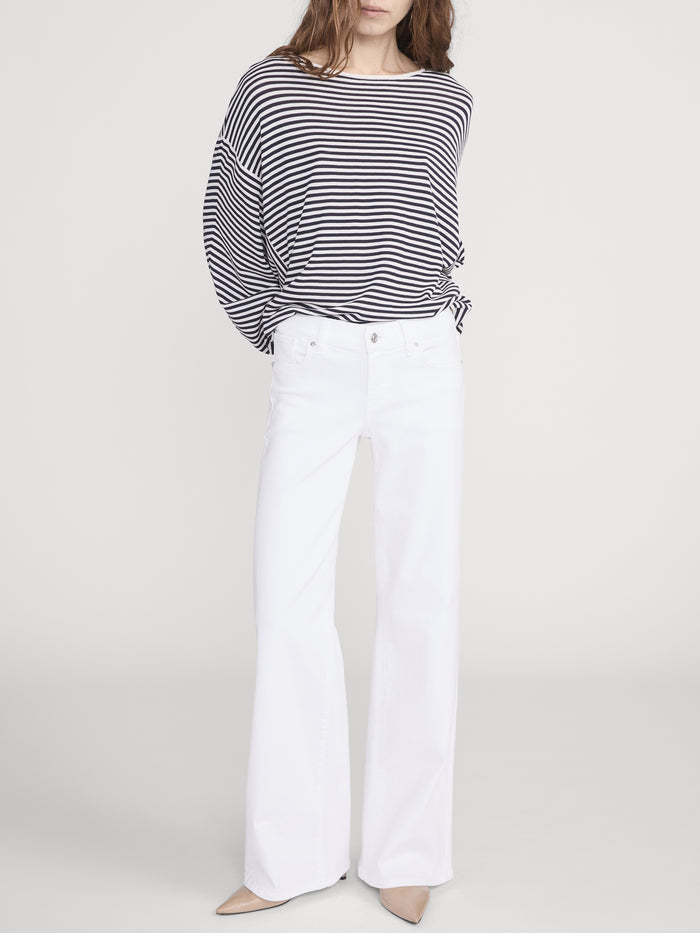 Jean On Model Front