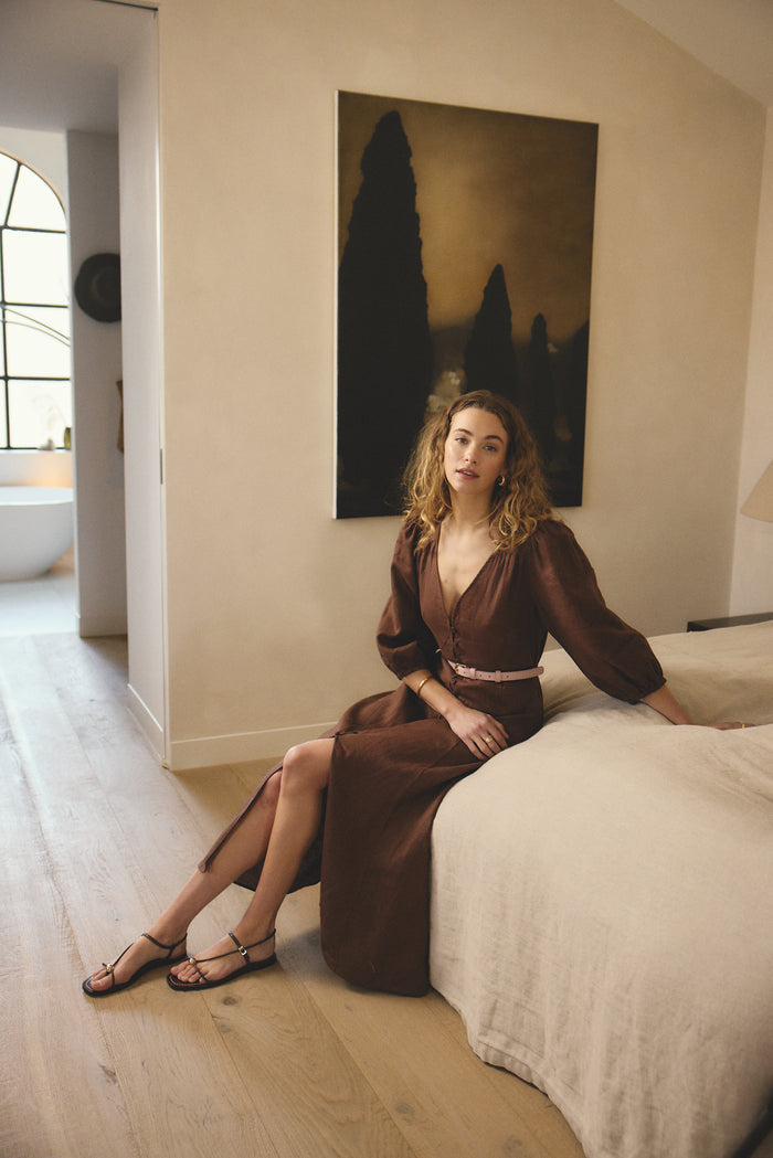 Maya Linen Dress In Choc