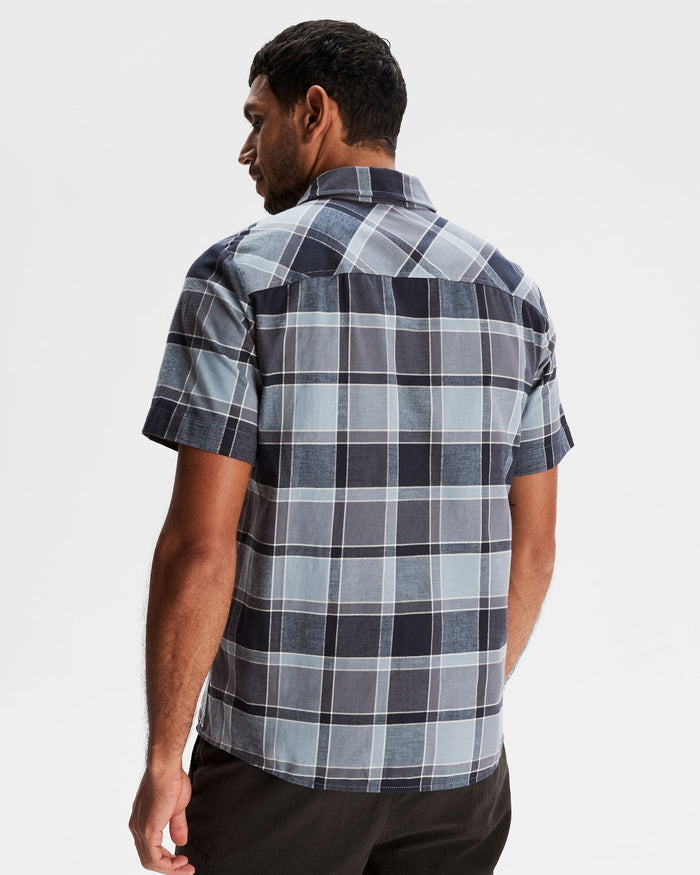 b1194_ol7_fyfe_mens_short_sleeve_shir_d_1743632073000
