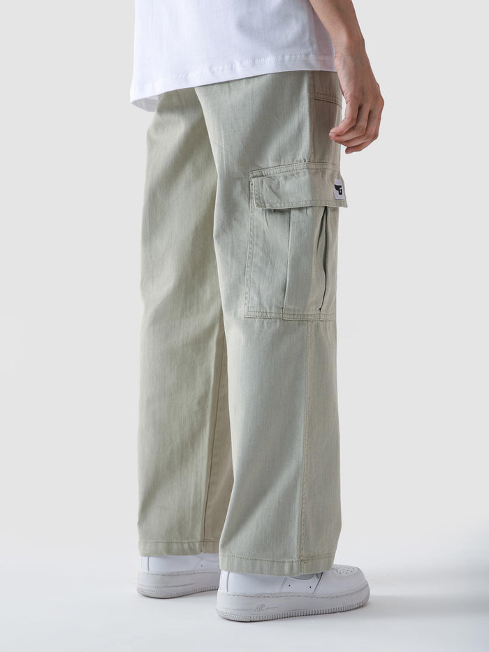 Mint chalk VII cargo pants male model side view full body Pakistan – GROOVY