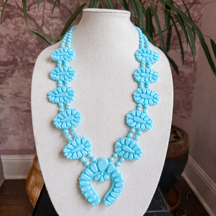 Necklace Golden Hour in Denim Dreams