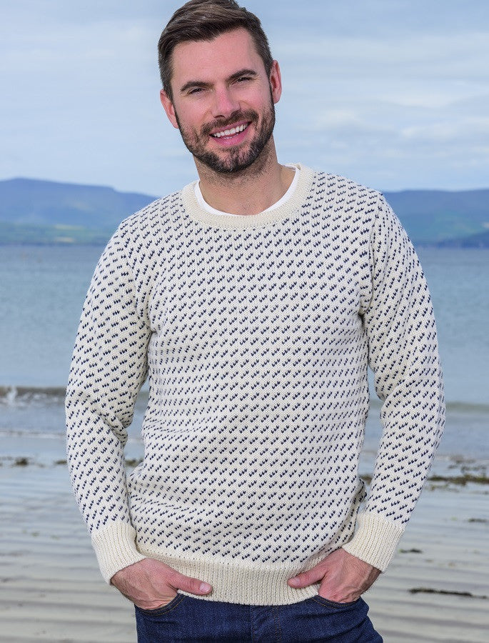 Norwegian Sweater - White with Navy #color_white-with-navy