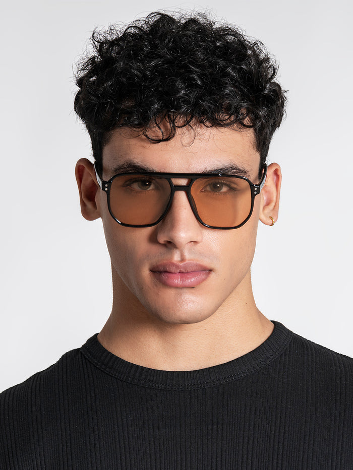 sunglasses / Peach Pilot Sunglasses
