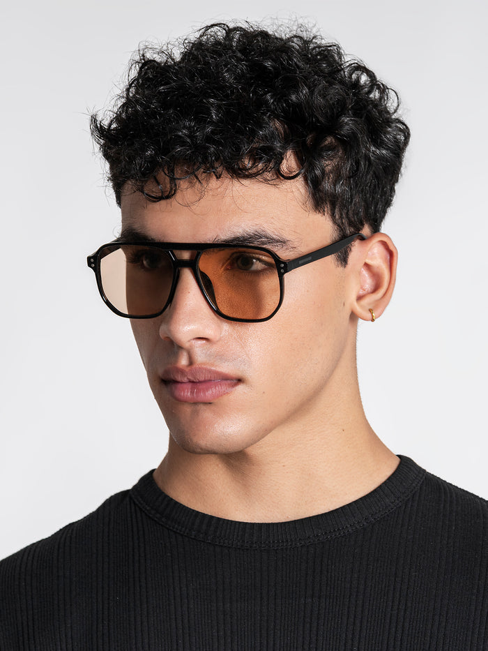 sunglasses / Peach Pilot Sunglasses
