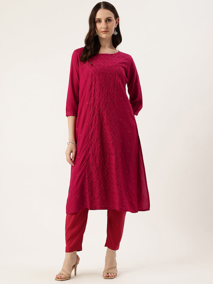 Red Round Neck Embroidery Kurta
