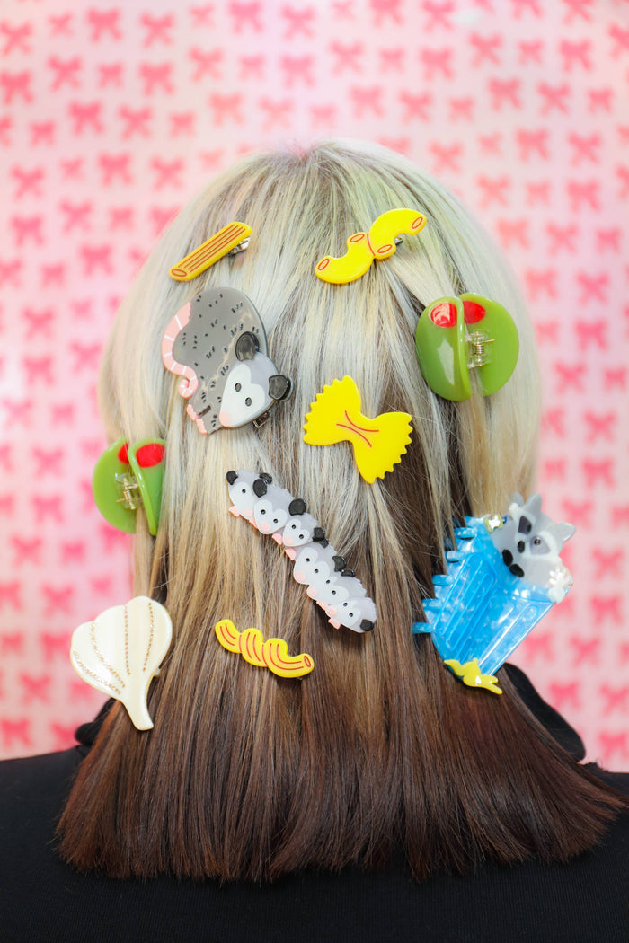 The Peach Fuzz Opossum Family Clip Set