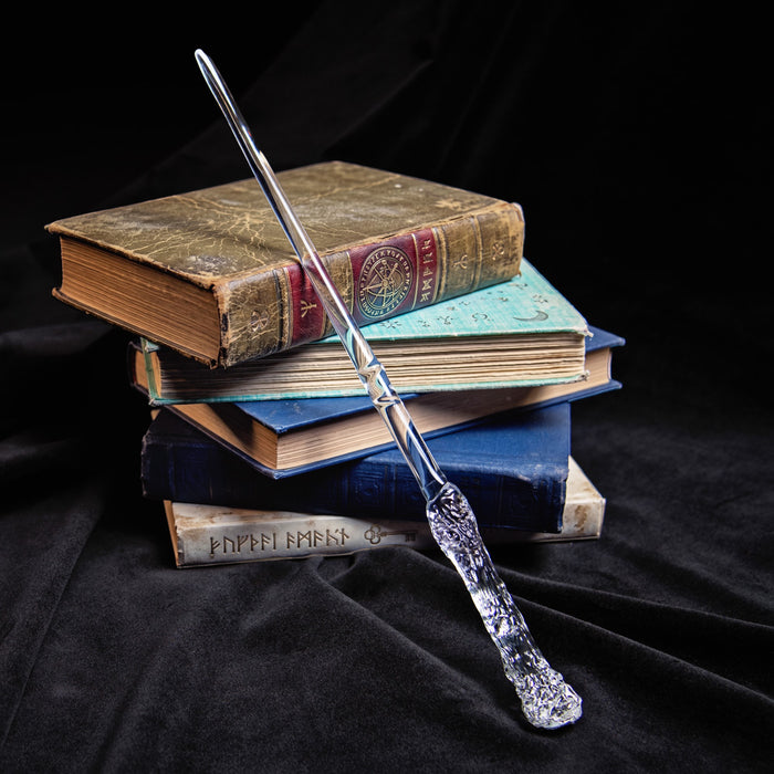 The Wizarding World of Harry Potter™ - Harry Potter Collectible Glass Wand