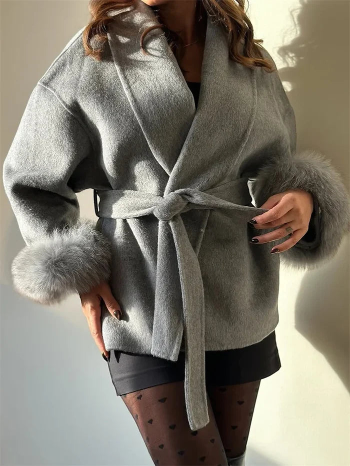 Tossy | Women's Fur Coat – Wool Blend Coat Faux Fur Trim Elegant Short Coat