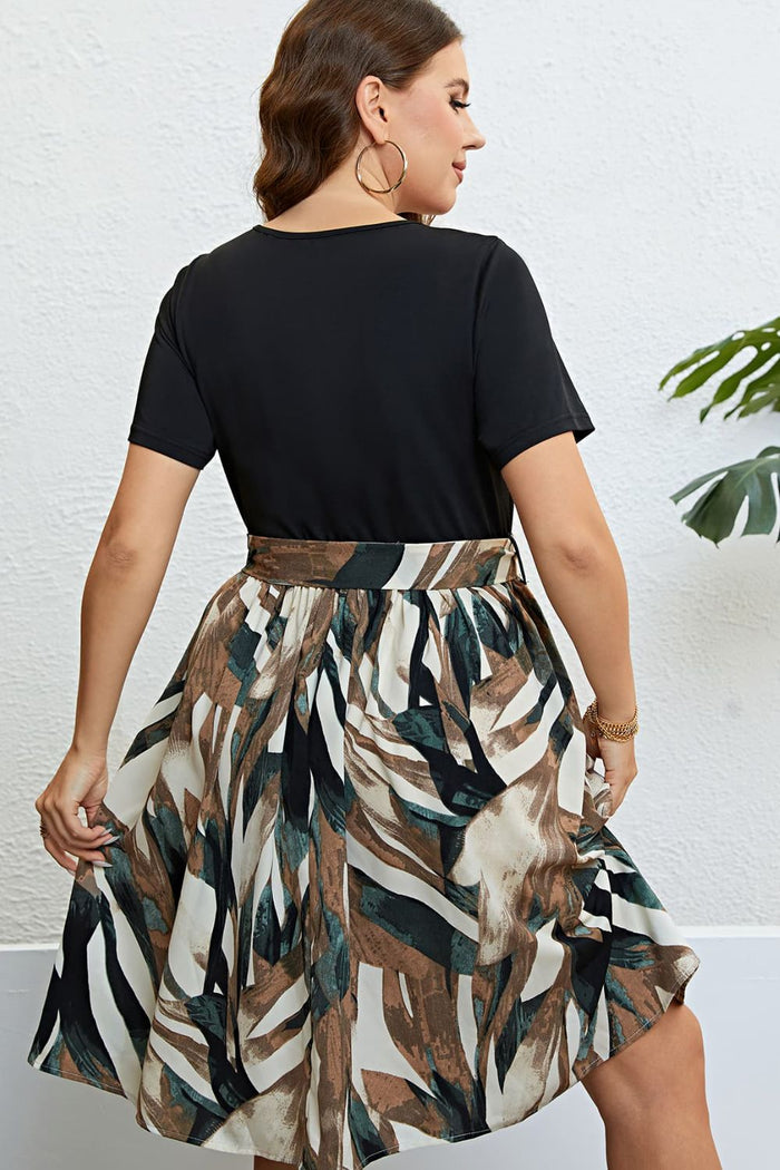 Two-Tone Belted Short Sleeve Dress - Madikfashions.com