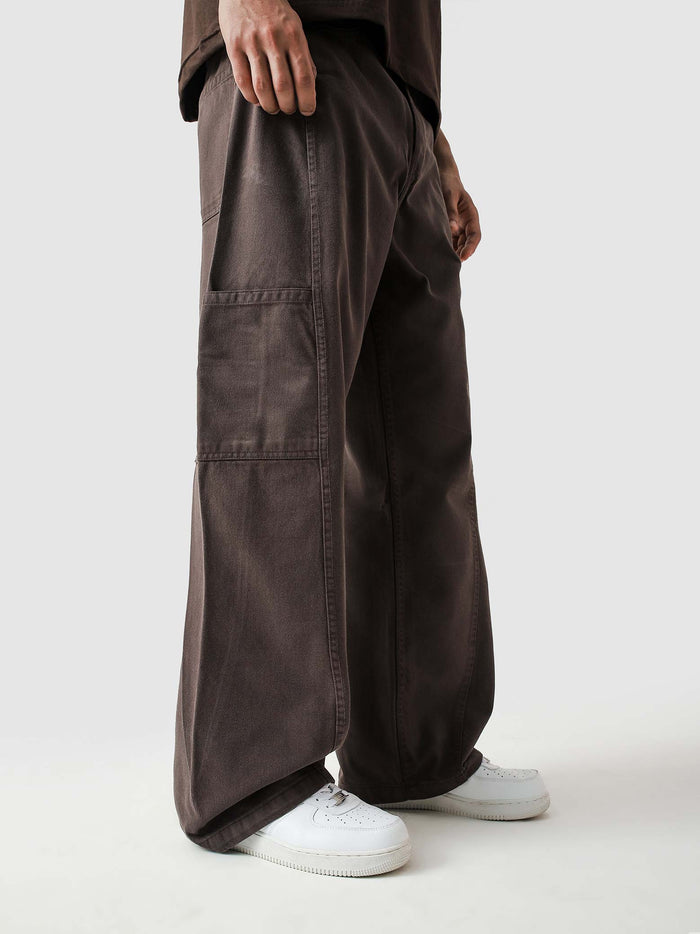Mocha brown Utility V1 cargos female model front view Pakistan – GROOVY