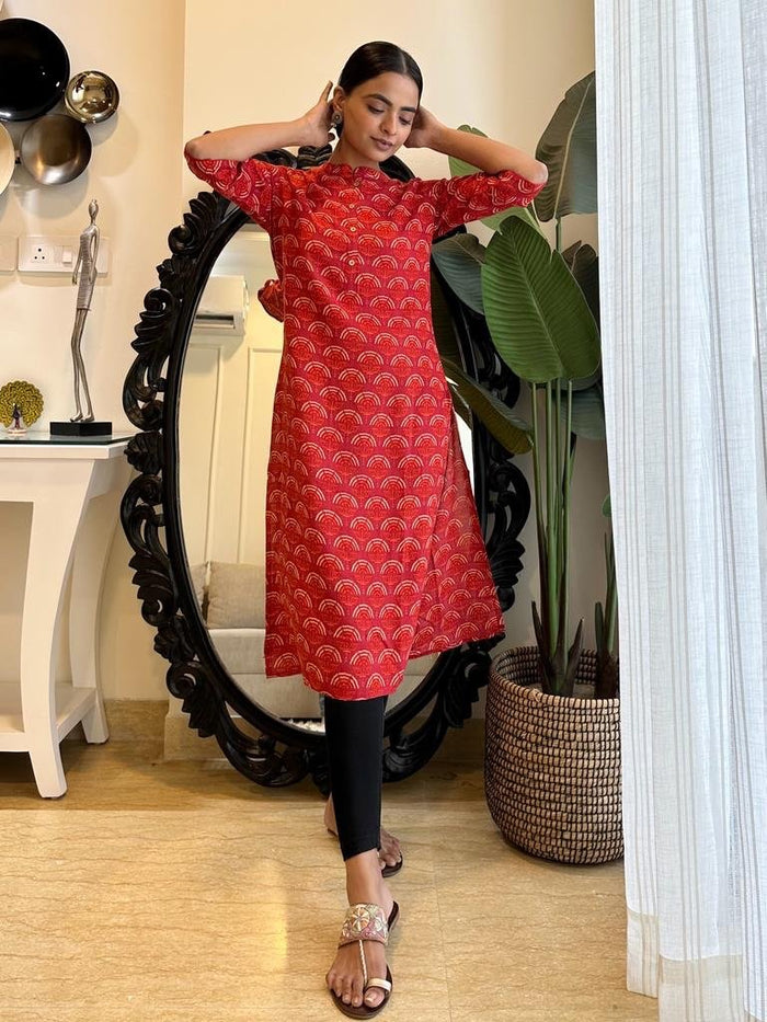 Weekend Rayon Kurta- Red Fans